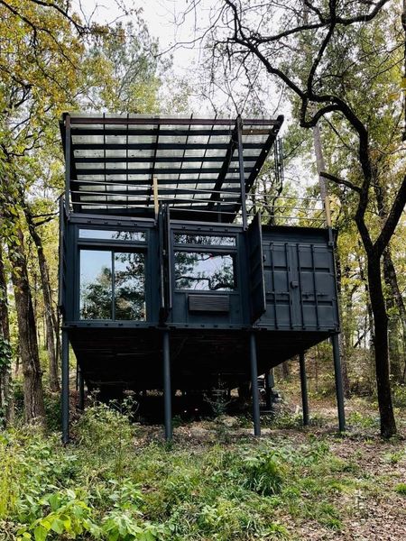 Image 38 of a home in .