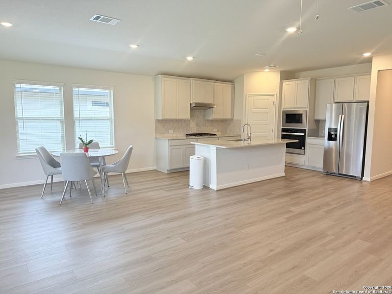 Furnished interior view inside a new home in Autry Pond, San Antonio (Image 10).
