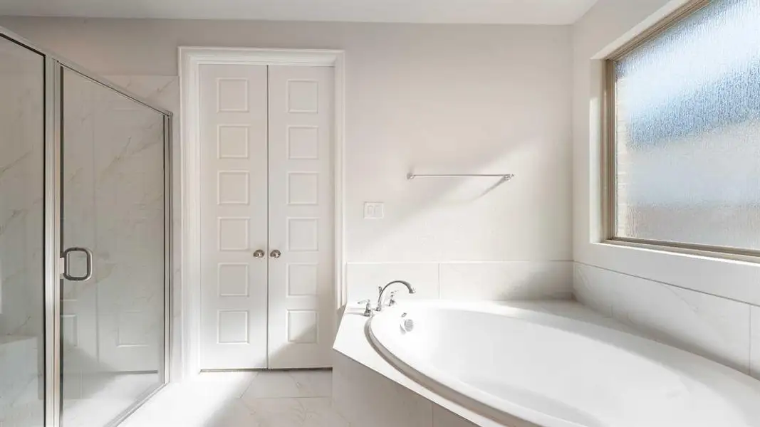 Furnished interior view inside a new home in Trinity Falls 45', McKinney (Image 9). Furnished interior view inside a new home in Trinity Falls 45', McKinney (Image 9).