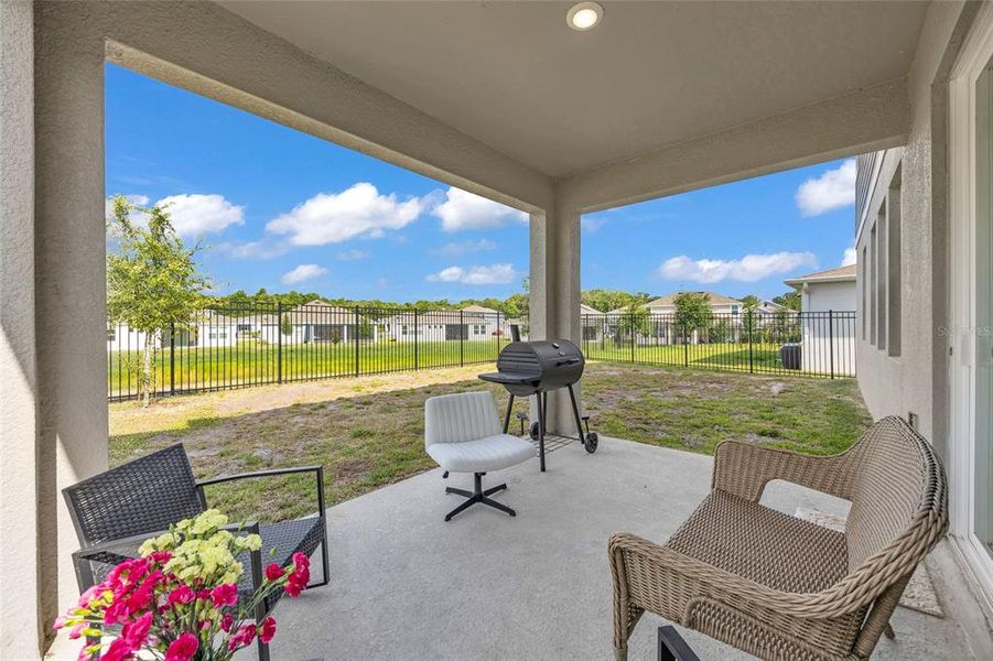 Exterior details and patio area of a home in Providence, Davenport (Image 3).