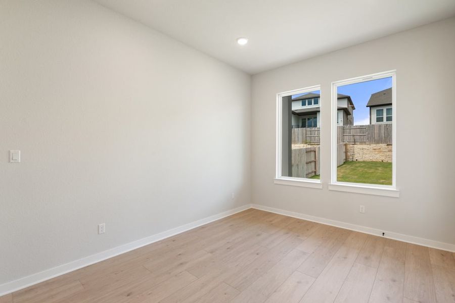 Spacious, unfurnished interior of a new home in Park Collection at Lariat, Liberty Hill (Image 19).