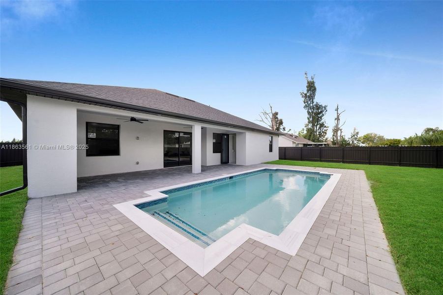 Image 30 of a home in .