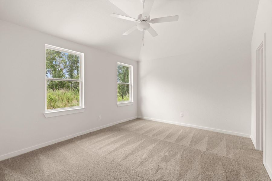 Spacious, unfurnished interior of a new home in Santa Fe, Cleveland (Image 21).