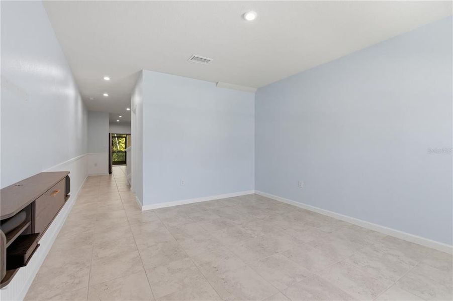 Spacious, unfurnished interior of a new home in , New Port Richey (Image 21).