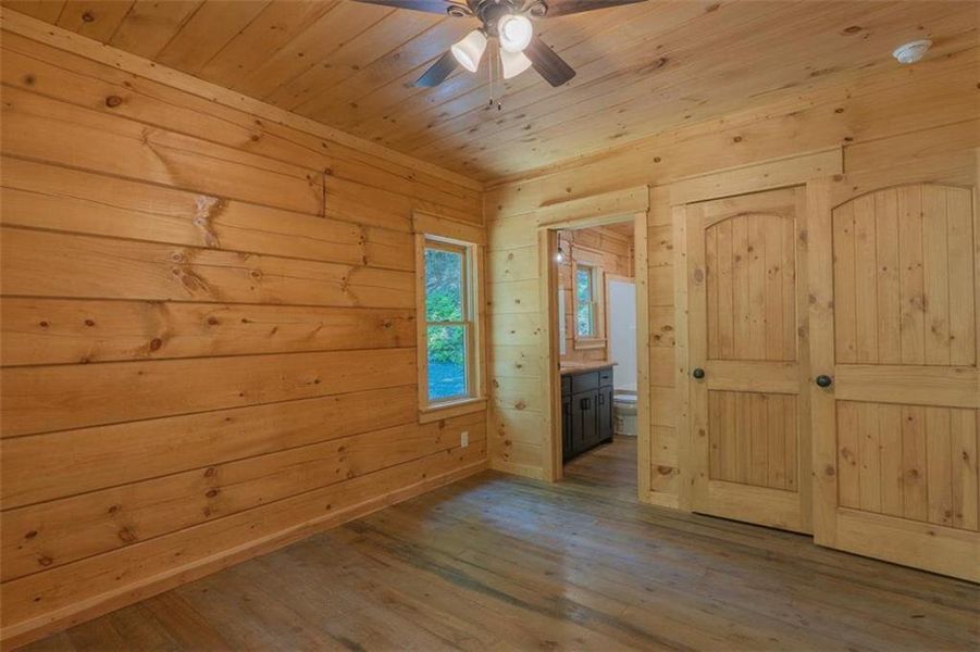 Spacious, unfurnished interior of a new home in , Blue Ridge (Image 7). Spacious, unfurnished interior of a new home in , Blue Ridge (Image 7).