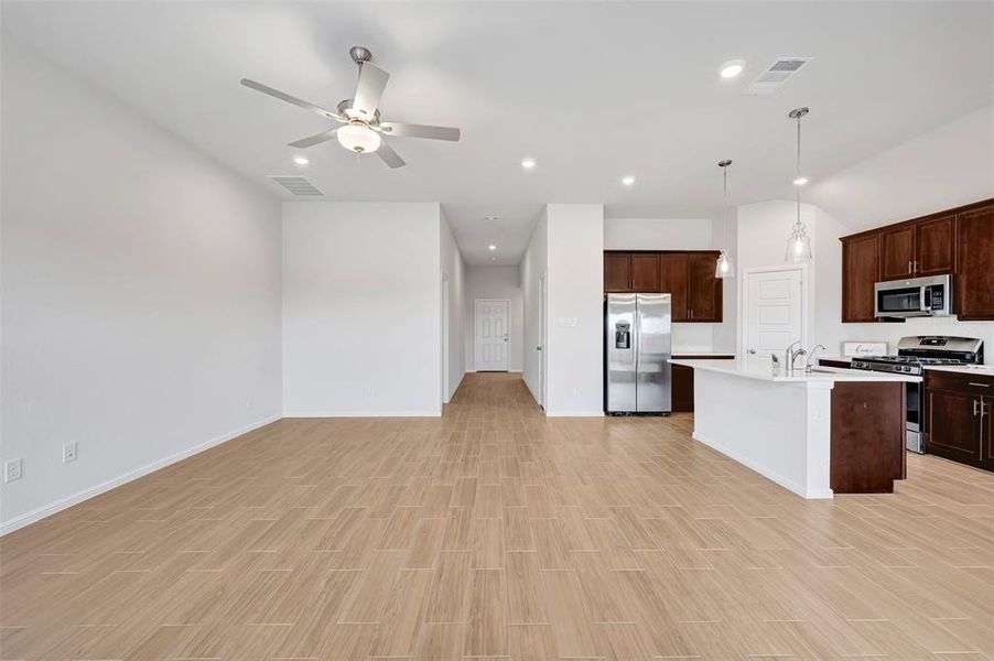 Spacious, unfurnished interior of a new home in The Preserve, Justin (Image 32). Spacious, unfurnished interior of a new home in The Preserve, Justin (Image 32).