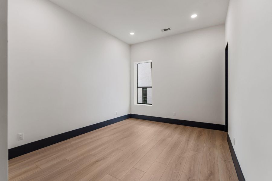 Spacious, unfurnished interior of a new home in , Houston (Image 42). Spacious, unfurnished interior of a new home in , Houston (Image 42).