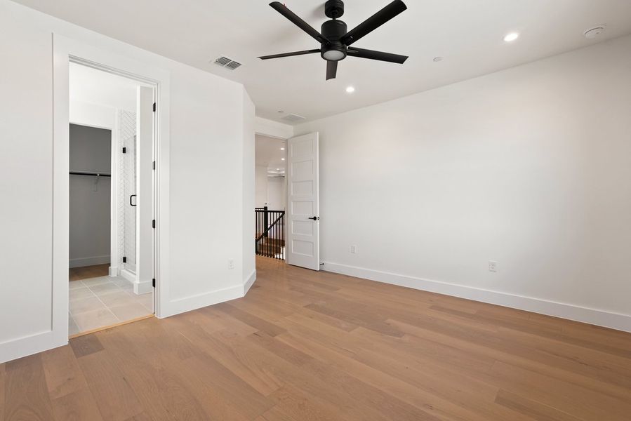 Spacious, unfurnished interior of a new home in Milky Way at River Place, Austin (Image 30).