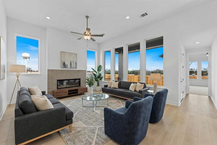 Furnished interior view inside a new home in The Colony - 50', Bastrop (Image 9).