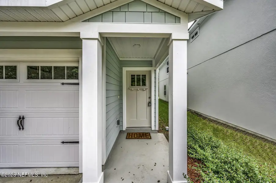 Exterior details and patio area of a home in , Jacksonville (Image 16). Exterior details and patio area of a home in , Jacksonville (Image 16).