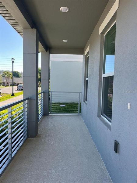 Spacious, unfurnished interior of a new home in The Meadow at Crossprairie Bungalows, St. Cloud (Image 8).