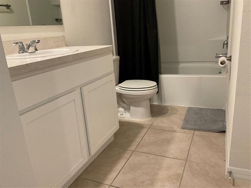 Furnished interior view inside a new home in Thompson Grove Townhomes, St. Cloud (Image 10).