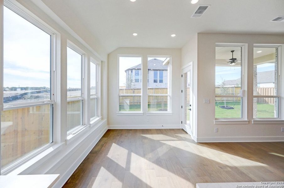 Spacious, unfurnished interior of a new home in Mayfair: 50ft. lots, New Braunfels (Image 17).