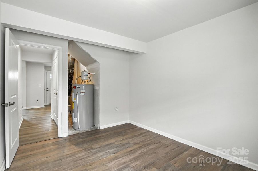 flex space lower level