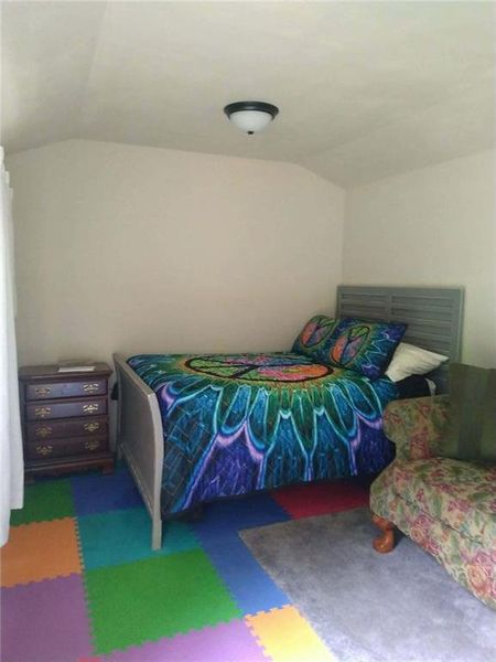 Furnished interior view inside a new home in , Alto (Image 35).