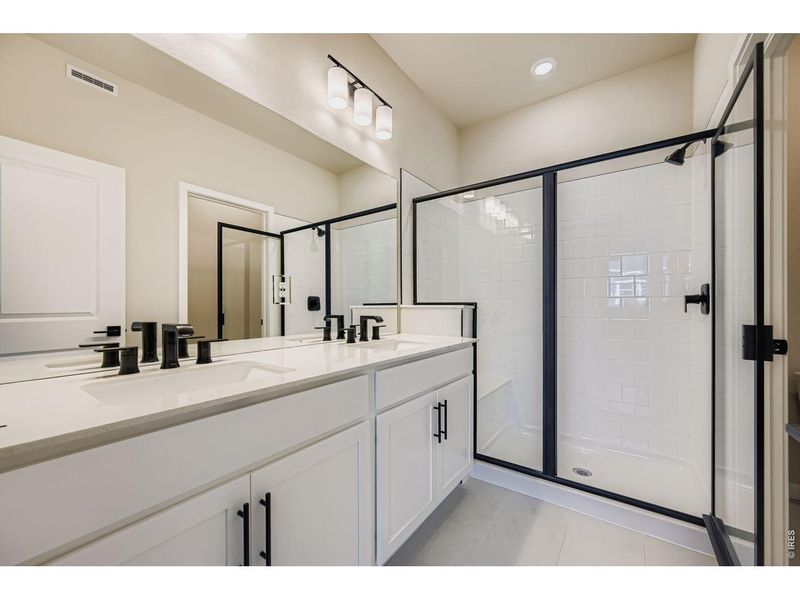 Furnished interior view inside a new home in , Longmont (Image 13).