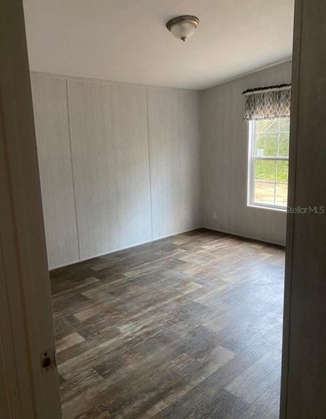 Spacious, unfurnished interior of a new home in , Webster (Image 9).
