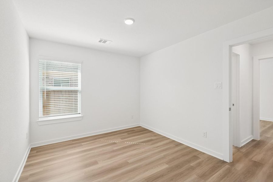 Spacious, unfurnished interior of a new home in Miller's Pond, Rosenberg (Image 9). Spacious, unfurnished interior of a new home in Miller's Pond, Rosenberg (Image 9).
