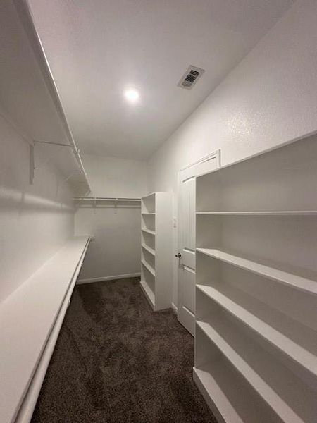 Spacious, unfurnished interior of a new home in , Huffman (Image 28). Spacious, unfurnished interior of a new home in , Huffman (Image 28).