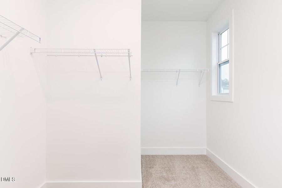 Walk In closet Bedroom 2