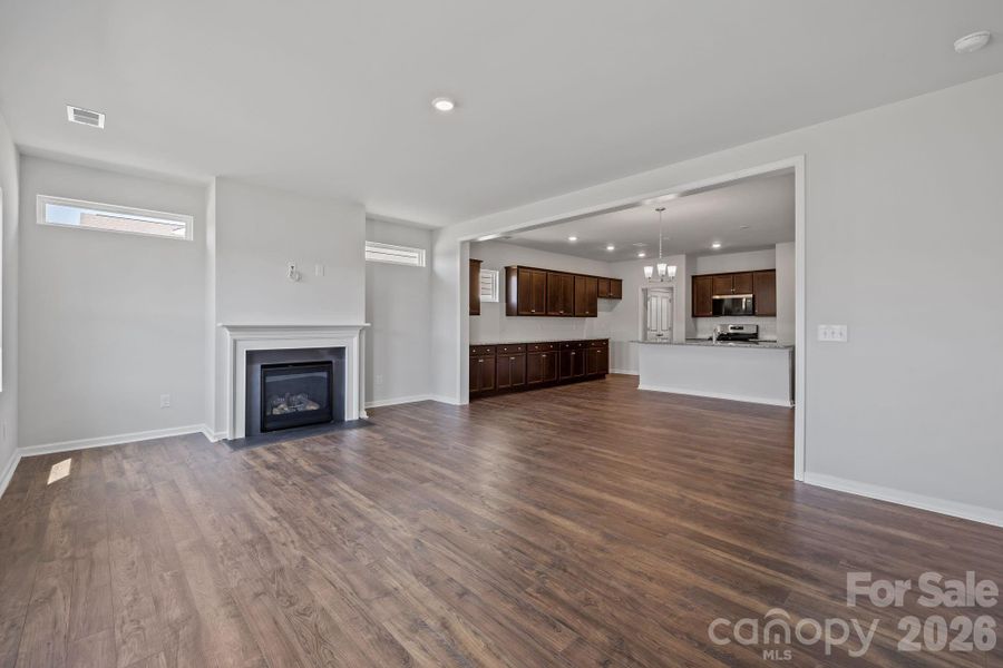 Spacious, unfurnished interior of a new home in McFarland Estates, York (Image 14).