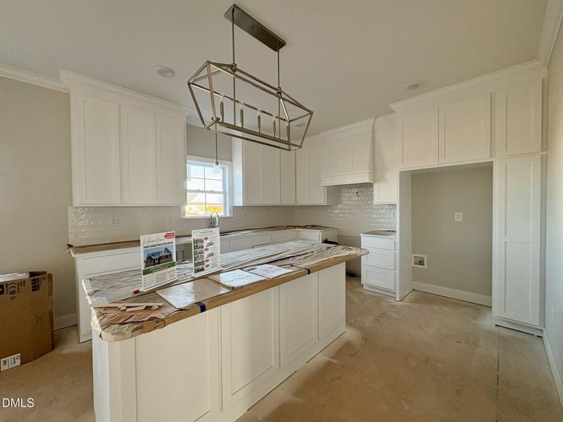 76d727b7-5d91-43f0-b42e-7aa1a6a1a57f 76d727b7-5d91-43f0-b42e-7aa1a6a1a57f