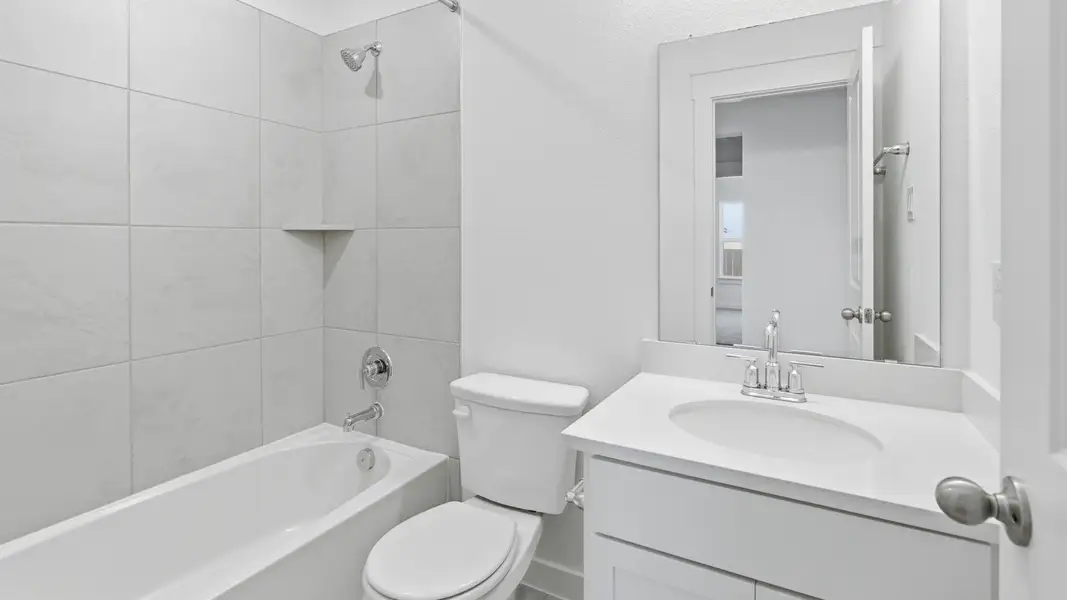 Furnished interior view inside a new home in Infinity Square, Kyle (Image 7).