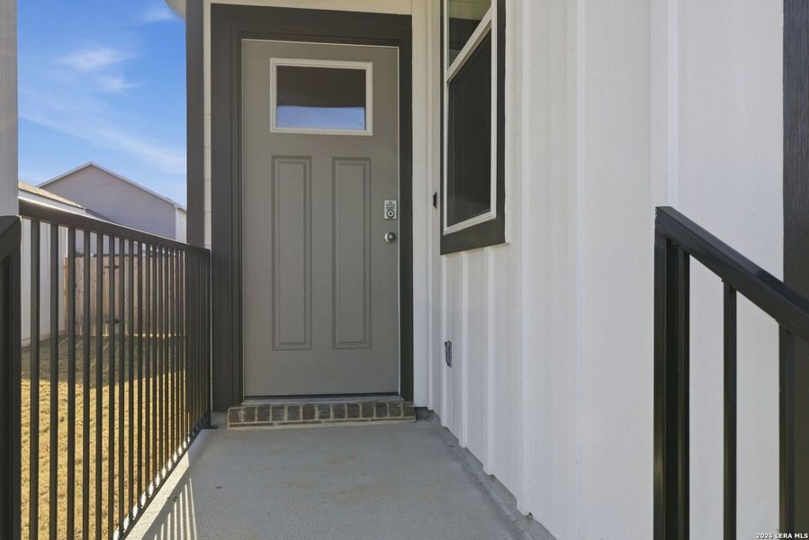 Exterior details and patio area of a home in , New Braunfels (Image 3).