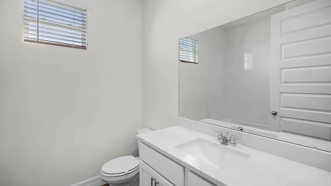 Furnished interior view inside a new home in Summerlin at Hawthorne Ranch, Lakeland (Image 9).