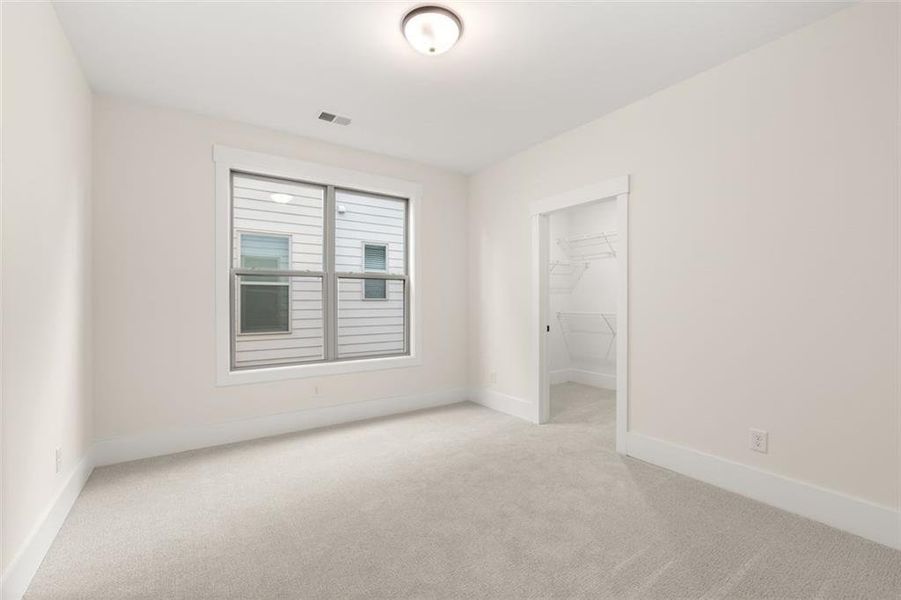 Spacious, unfurnished interior of a new home in Soleil Summit Chase, Snellville (Image 45).