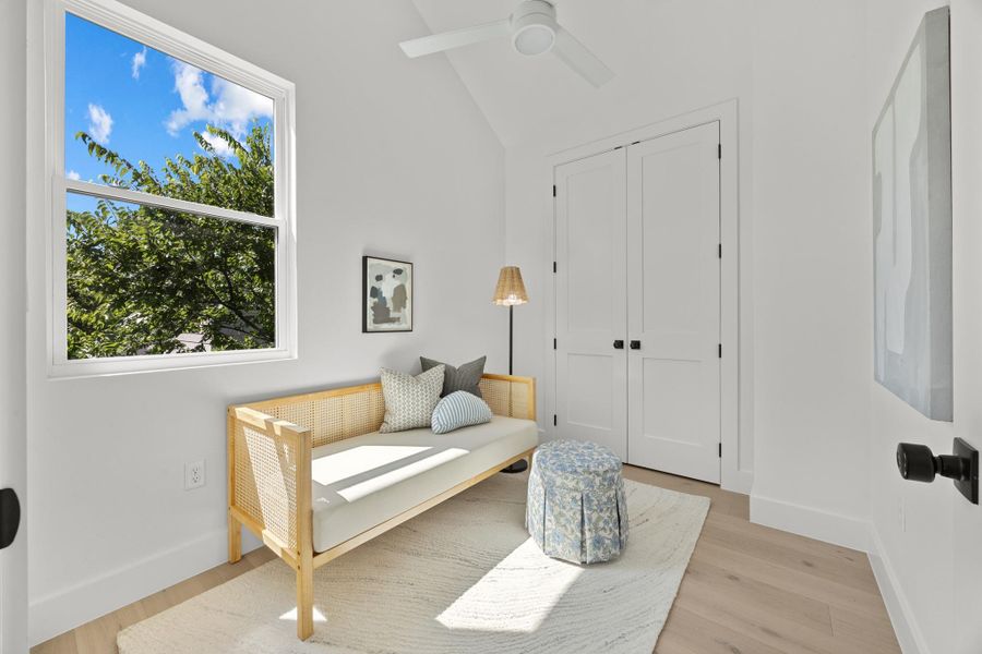 Bedroom with Ensuite Bath