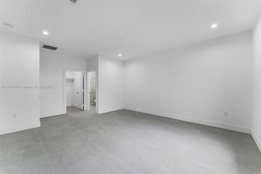 Spacious, unfurnished interior of a new home in , Miami (Image 36). Spacious, unfurnished interior of a new home in , Miami (Image 36).