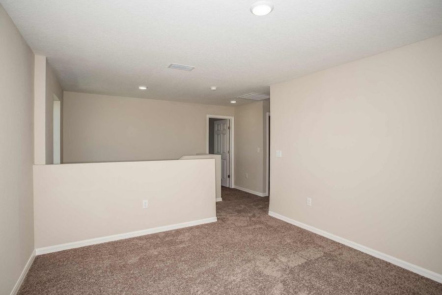 Spacious, unfurnished interior of a new home in Lawson Dunes, Haines City (Image 20). Spacious, unfurnished interior of a new home in Lawson Dunes, Haines City (Image 20).