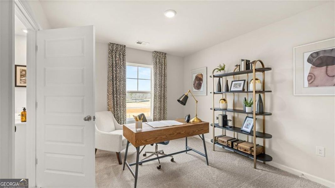 Furnished interior view inside a new home in Echo Glen, Stockbridge (Image 47).