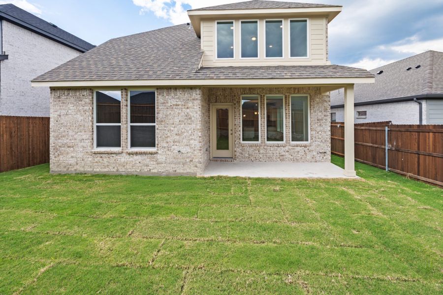 Exterior details and patio area of a home in Elevon, Lavon (Image 3). Exterior details and patio area of a home in Elevon, Lavon (Image 3).
