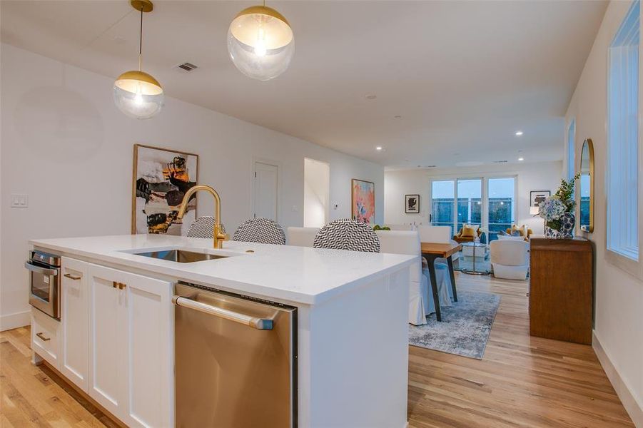 Furnished interior view inside a new home in , Dallas (Image 6).