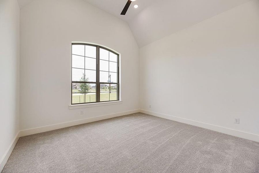 Spacious, unfurnished interior of a new home in King's Crossing - Phase 3, Parker (Image 36).