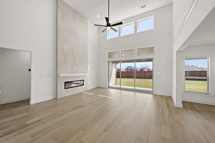 Spacious, unfurnished interior of a new home in Shady Valley Estates, Midlothian (Image 19).
