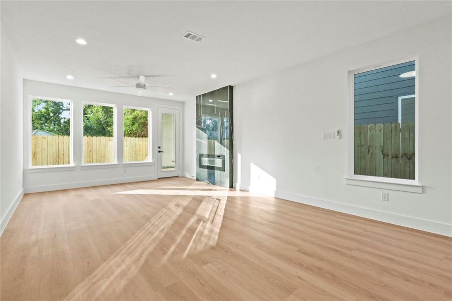 Spacious, unfurnished interior of a new home in , Dallas (Image 9). Spacious, unfurnished interior of a new home in , Dallas (Image 9).
