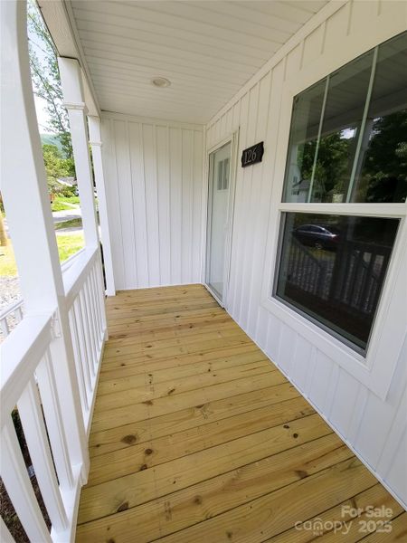 Image 20 of a home in .