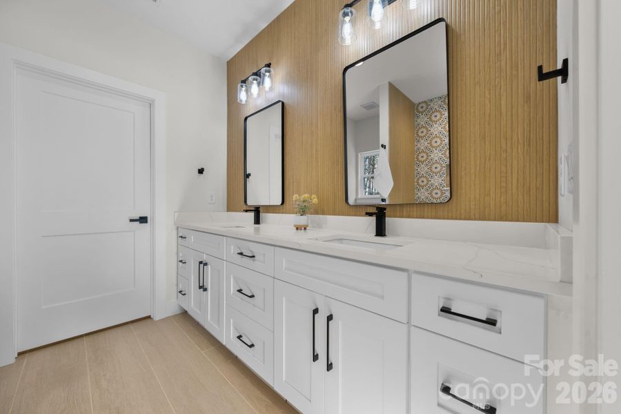 Furnished interior view inside a new home in , Lincolnton (Image 14).