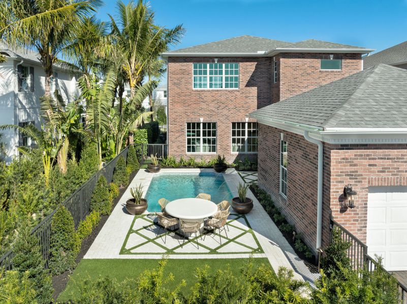 Representative exterior details of a home built from the Gerbera by Mattamy Homes in Newfield, Palm City (Image 4).