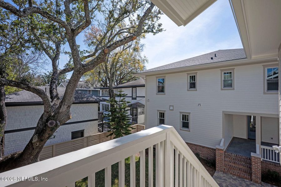 Exterior details and patio area of a home in , Jacksonville (Image 44).