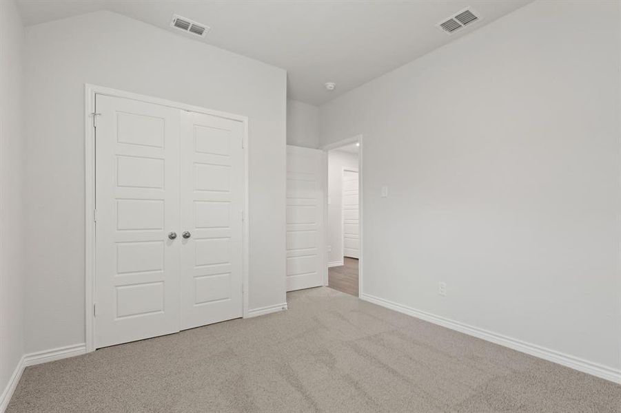Spacious, unfurnished interior of a new home in Burgess Meadows, Cleburne (Image 7). Spacious, unfurnished interior of a new home in Burgess Meadows, Cleburne (Image 7).