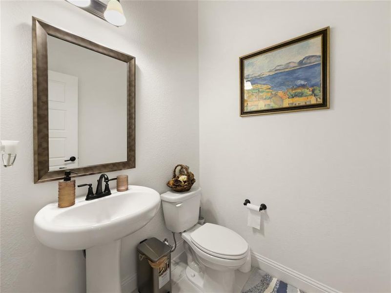 Furnished interior view inside a new home in Belle Meadows, Cleburne (Image 11).