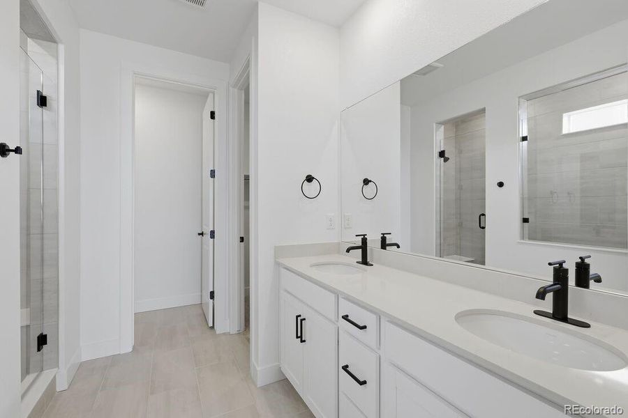 697 Bradley Circle ~ Ready Now