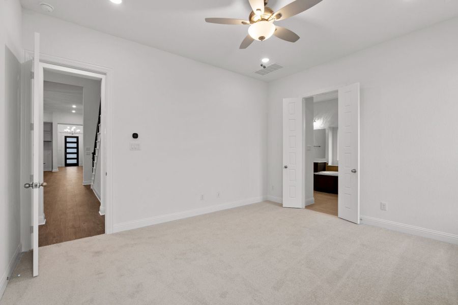 4br New Home in Celina, TX.  - Slide 16