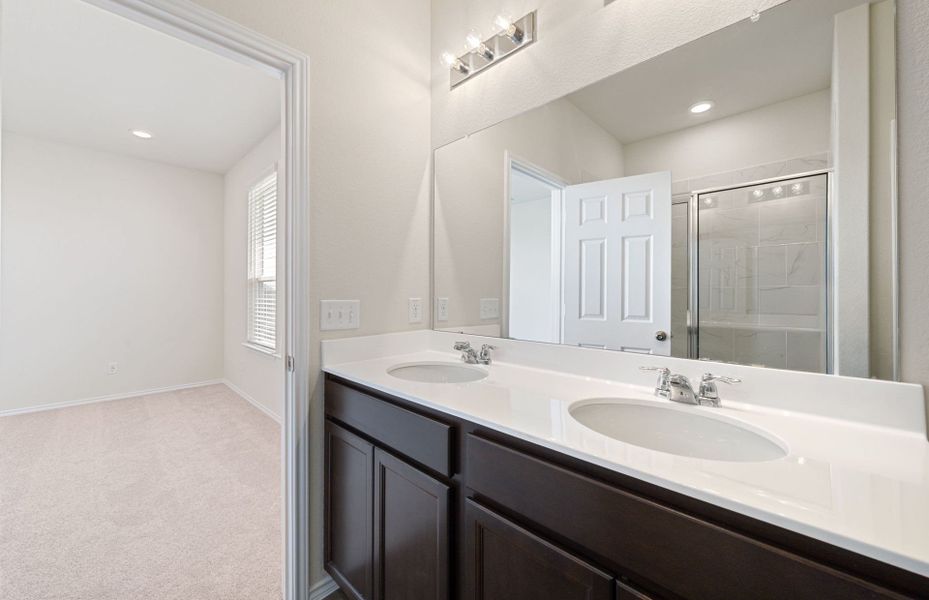 Representative furnished interior of a home built from the Independence by Pulte Homes in La Cima, San Marcos (Image 5). Representative furnished interior of a home built from the Independence by Pulte Homes in La Cima, San Marcos (Image 5).