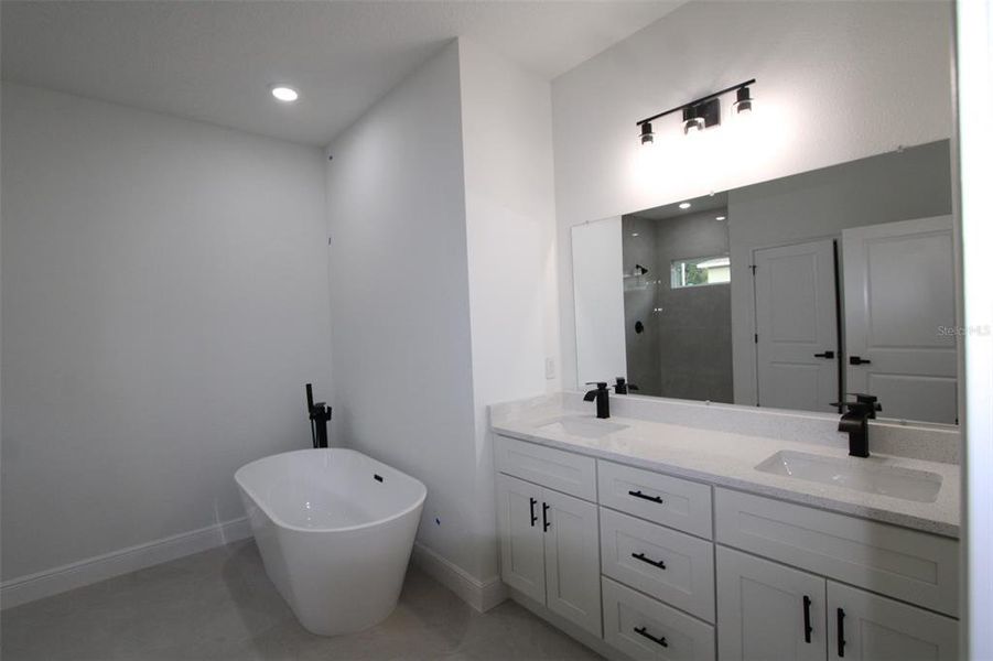 Furnished interior view inside a new home in , Citrus Springs (Image 6).