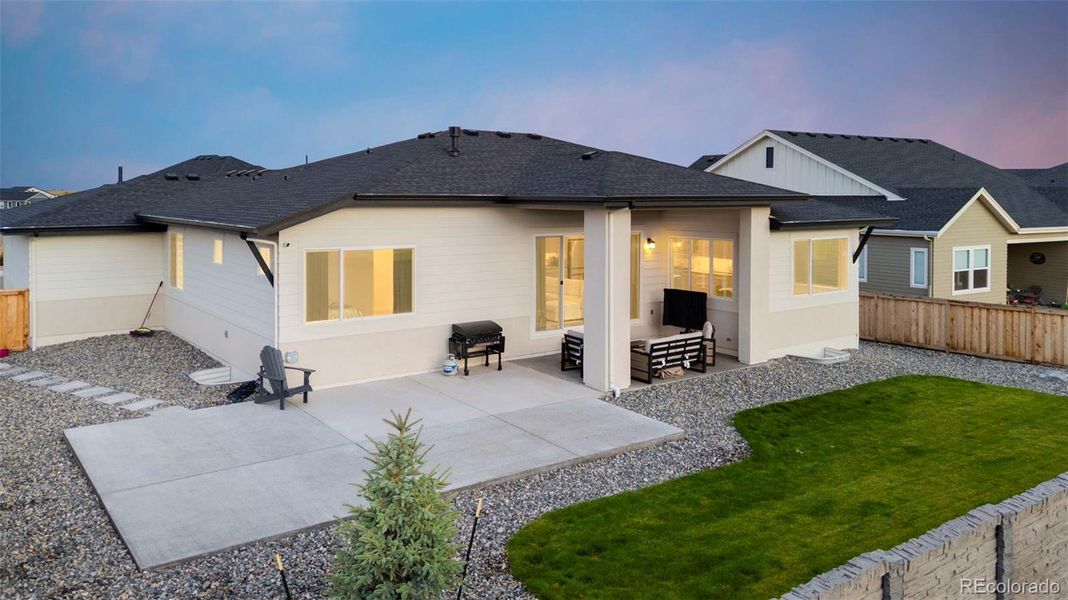 Image 33 of a home in .